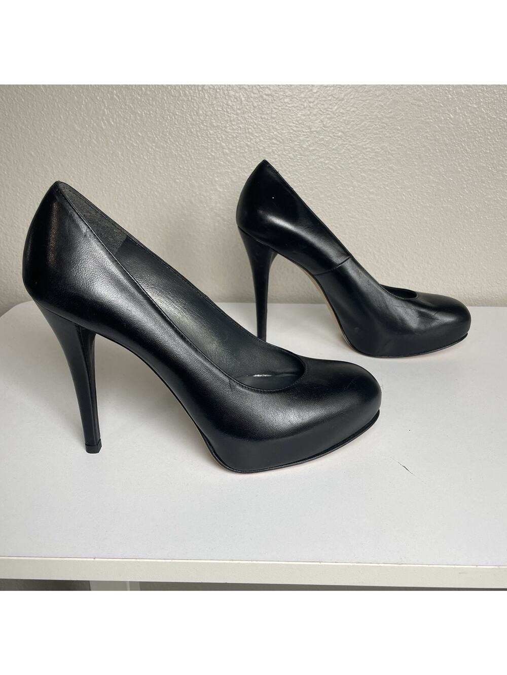 STUART WEITZMAN Size 7 M Black Leather Platform Pumps High Heels 4.75" Y2K Siren